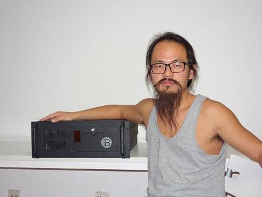 瞒着老婆买比特币 女子买比特币被丈夫送