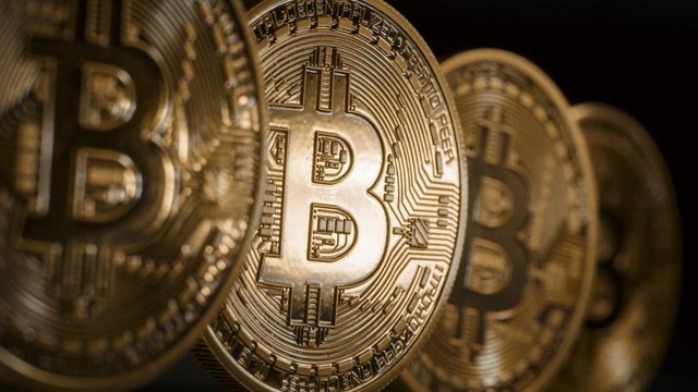 比特币今天崩盘了 比特币崩盘了其它币都要崩盘
