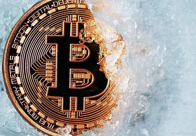 比特币再过10年 比特币在国外是否合法